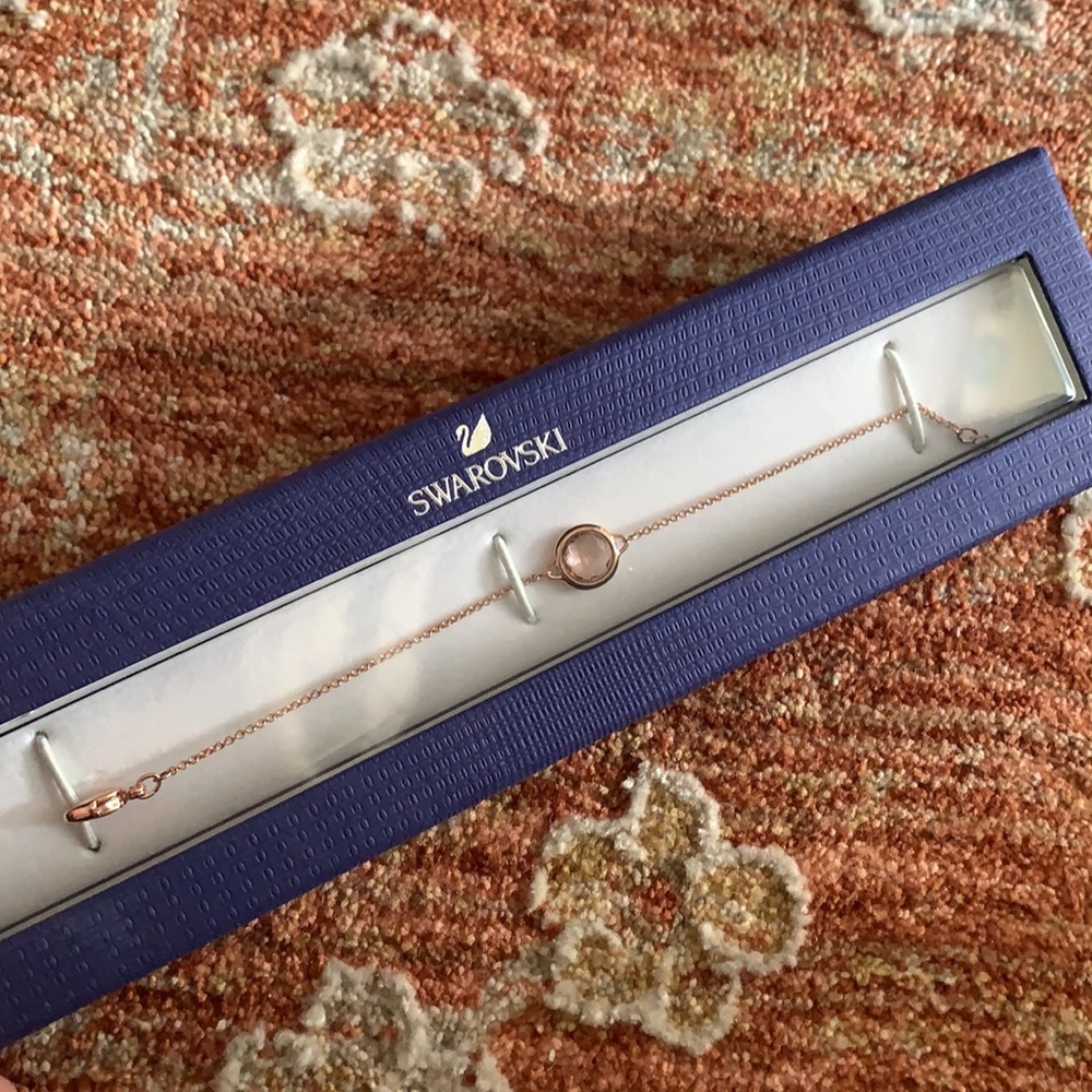 NIB Swarovski Crystal Rose gold tone chain bracelet